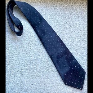 Tie- like new- 2 for $16